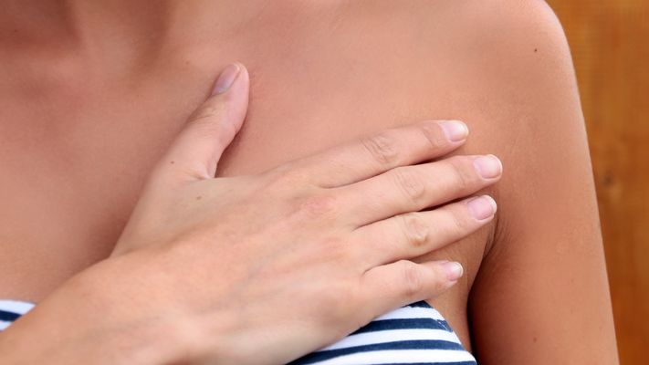 einreibungen mit mentholcreme Einreiben Brust Mentholcreme Herz Kreislauf