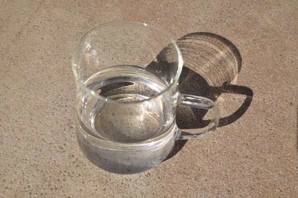 Destilliertes Wasser