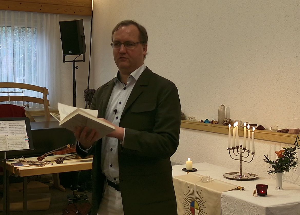 Weihnachtsfeier in Stuttgart mit Vortrag: Jesus versus Paulus