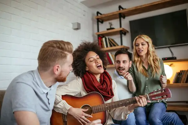 Mazdaznan singen und üben